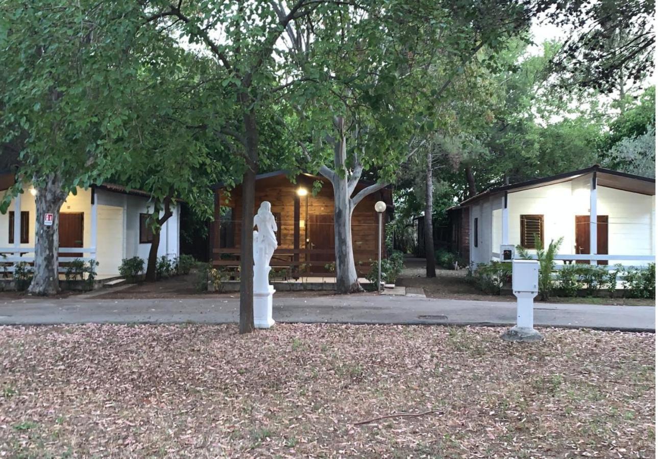 Viola Club Village & Camping Foce Varano Extérieur photo