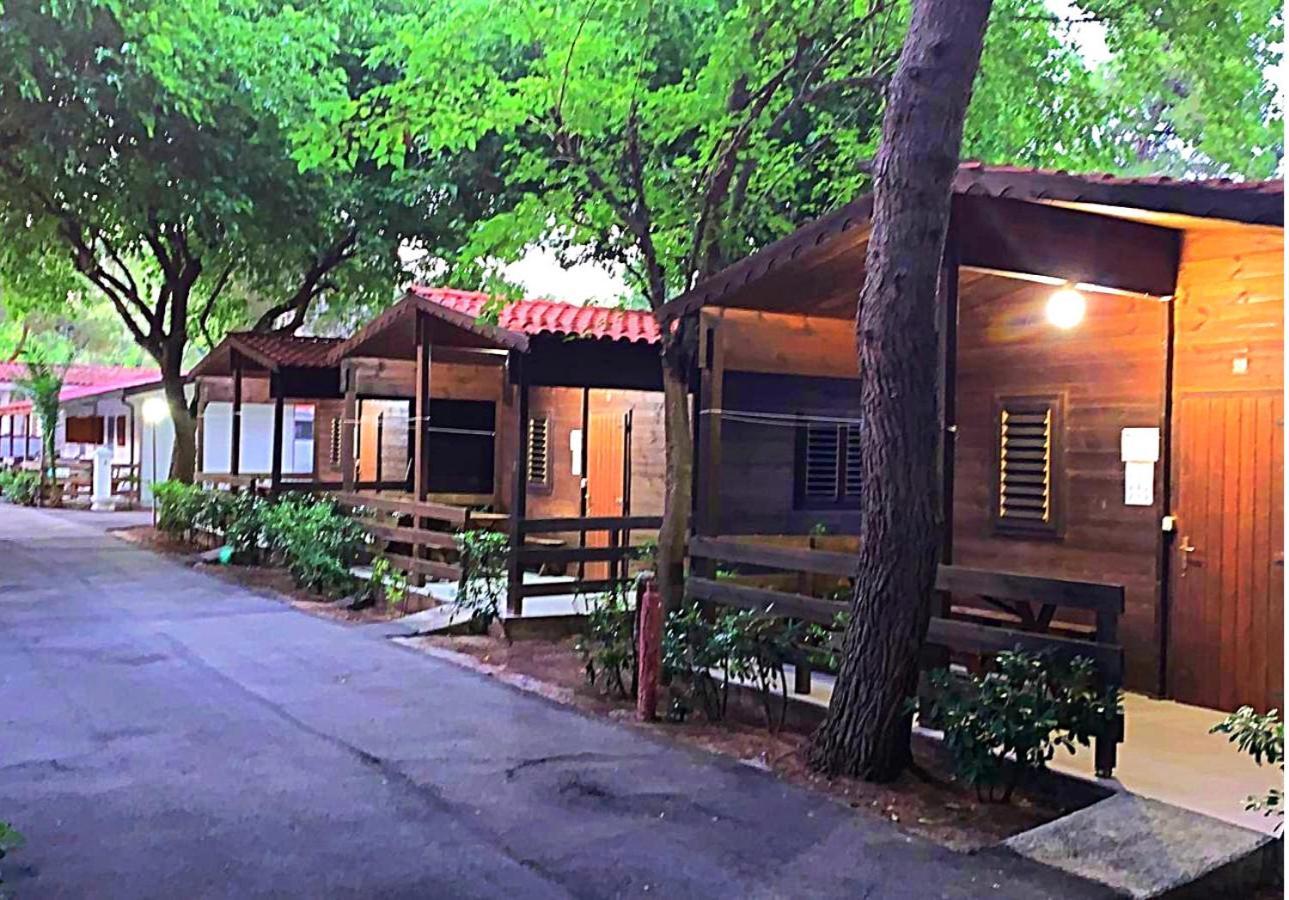 Viola Club Village & Camping Foce Varano Extérieur photo
